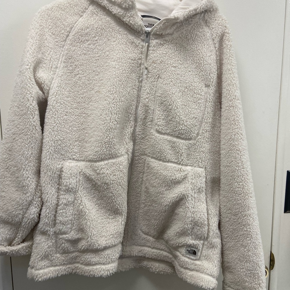 The North Face Off-White Sherpa Hoodie size Medium cute $160